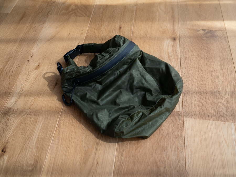 nahe(ネーエ)『Dry Bag S - 2WAY』